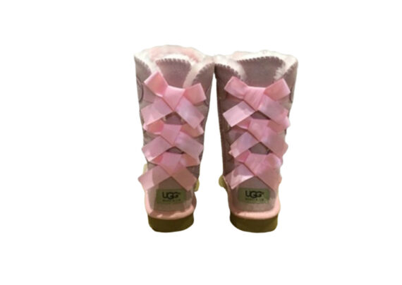 ⁦מגפי האגג דגם ביילי באוו גבוהה UGG BAILEY BOW TALL⁩ – תמונה ⁦11⁩