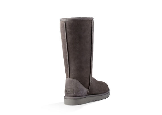 ⁦מגפי האגג דגם קלאסיק גבוהה UGG CLASSIC TALL⁩ – תמונה ⁦2⁩