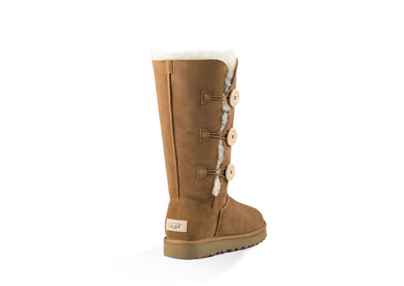 ⁦מגפי האגג דגם ביילי כפתורים גבוהה Bailey-Button UGG⁩ – תמונה ⁦3⁩