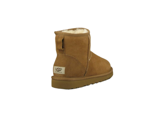 ⁦מגפי האגג דגם קלאסיק מיני UGG CLASSIC MINI⁩ – תמונה ⁦4⁩