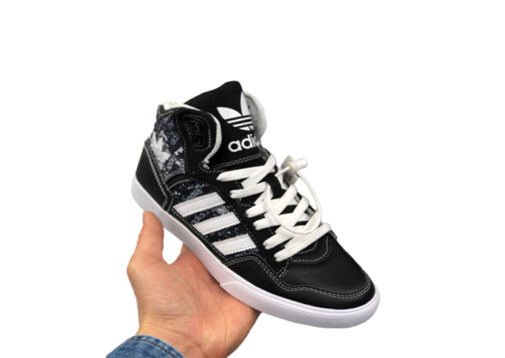 ADIDAS MID BLACK WHITE