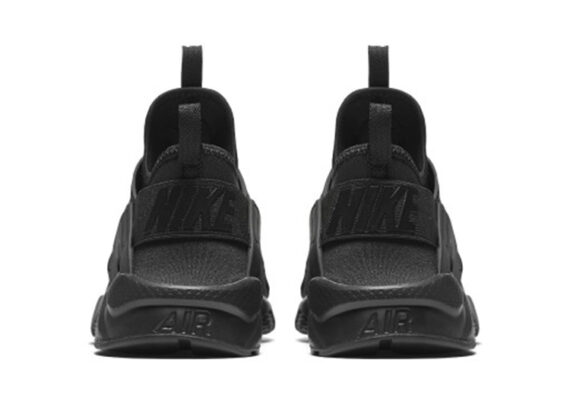 ⁦נעלי נייק-Nike Air Huarache Run Ultra Running  Black⁩ – תמונה ⁦4⁩