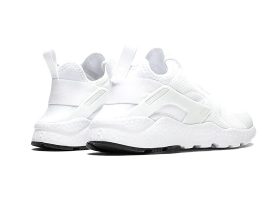 ⁦נעלי נייק-Nike Air Huarache Run Ultra sneakers White⁩ – תמונה ⁦3⁩