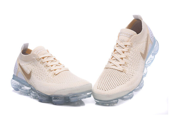 ⁦נעלי נייק-Nike Air VaporMax Flyknit 2.0W air Champagne Golden⁩ – תמונה ⁦2⁩