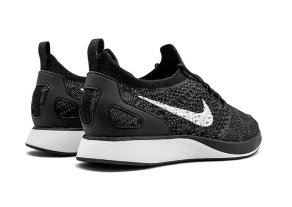 ⁦נעלי נייק-Nike Air Zoom Mariah Flyknit Racer dark Grey⁩ – תמונה ⁦3⁩