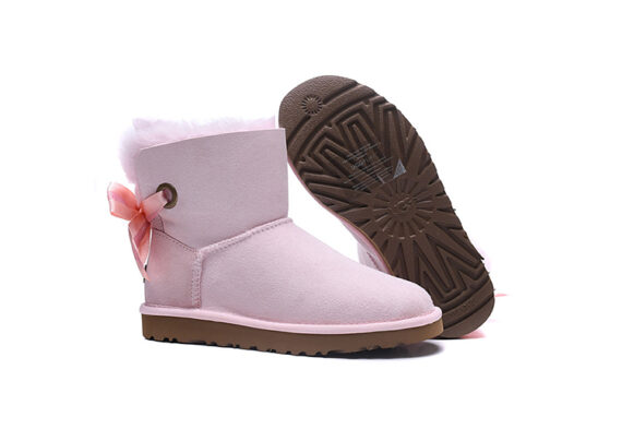 ⁦מגפי האגג דגם ביילי מיני סרט נוצץ UGG BAILEY MINI⁩ – תמונה ⁦20⁩