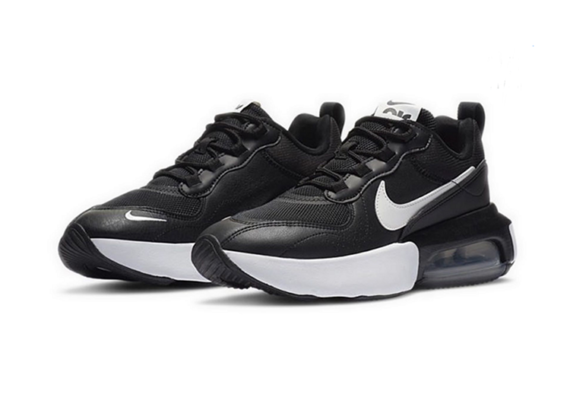 ⁦נעלי נייק-Nike Air Max Verona BLACK-WHITE⁩ – תמונה ⁦6⁩