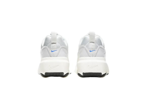 ⁦נעלי נייק-Nike Air Max Verona  WHAIT-LIGHT BLUE⁩ – תמונה ⁦6⁩