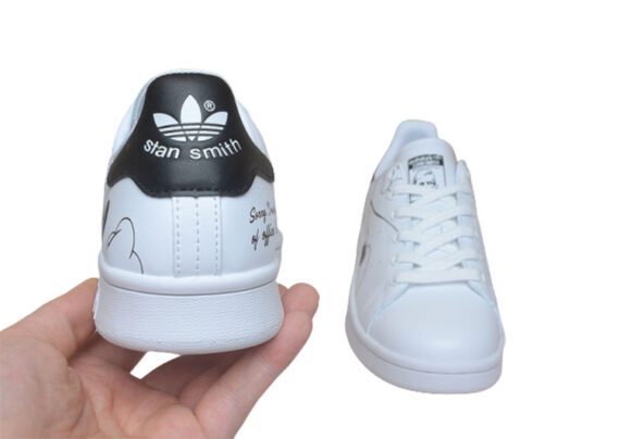 ⁦נעלי אדידס-ADIDAS Stan Smith - White Black Doll⁩ – תמונה ⁦5⁩