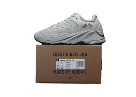 ⁦נעלי אדידס-Adidas Yeezy Boost 700-LightGrey⁩ – תמונה ⁦4⁩