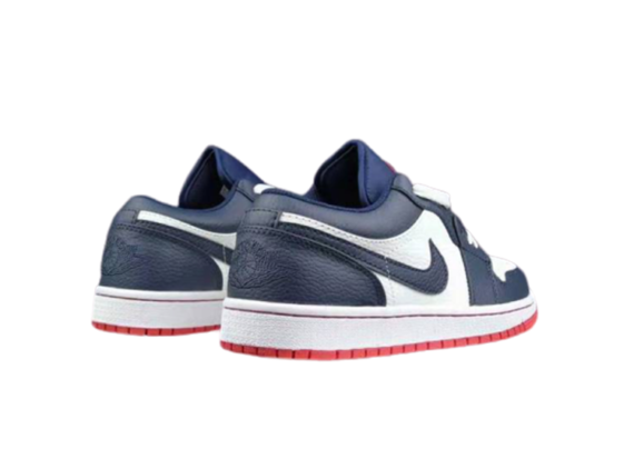 ⁦נעלי נייק-NIKE AIR JORDAN 1 LOW -WHITE-NAVY BLUE⁩ – תמונה ⁦5⁩