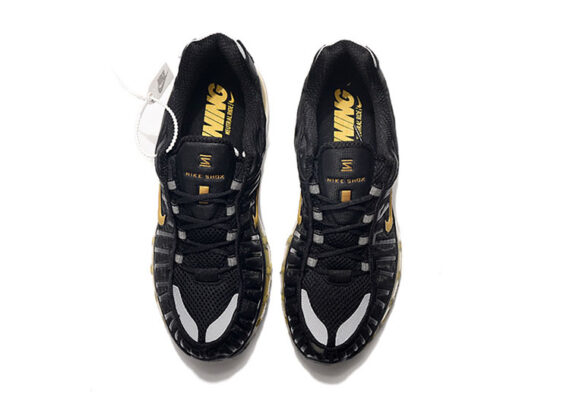 ⁦נעלי נייק-NIKE AIR MAX 2020-BLACK-GOLDEN LOGO⁩ – תמונה ⁦4⁩