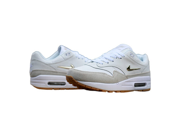 ⁦נעלי נייק-NIKE AIR MAX 2020-CREAM-GOLD LOGO⁩ – תמונה ⁦2⁩