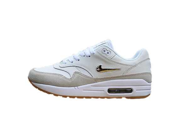 נעלי נייק-NIKE AIR MAX 2020-CREAM-GOLD LOGO