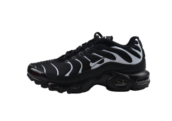 נעלי נייק-NIKE AIR MAX PLUS TN-BLACK-GRAY LOGO