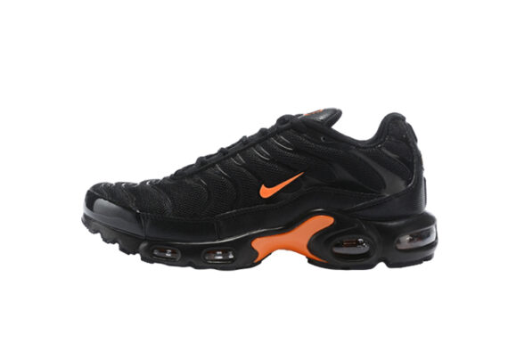 נעלי נייק-NIKE AIR MAX PLUS TN-BLACK-ORANGE COMBO