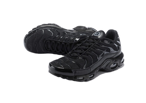 נעלי נייק-NIKE AIR MAX PLUS TN-DARK BLACK