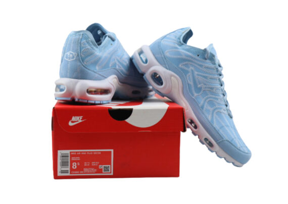 ⁦נעלי נייק-NIKE AIR MAX PLUS TN-FRENCH SKY BLUE⁩ – תמונה ⁦3⁩