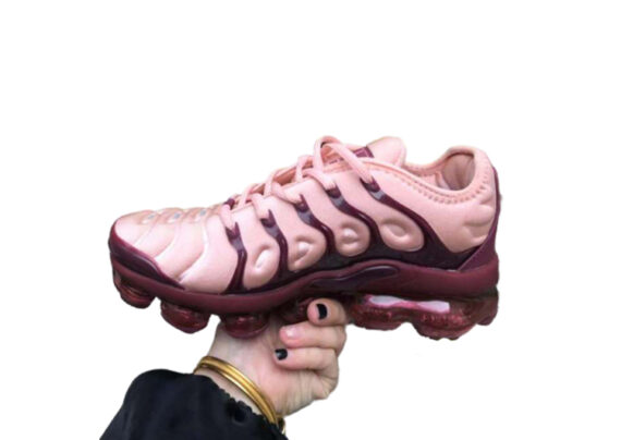 ⁦נעלי נייק-NIKE AIR MAX PLUS TN-LEMONADE-CHOCOLATE⁩ – תמונה ⁦2⁩