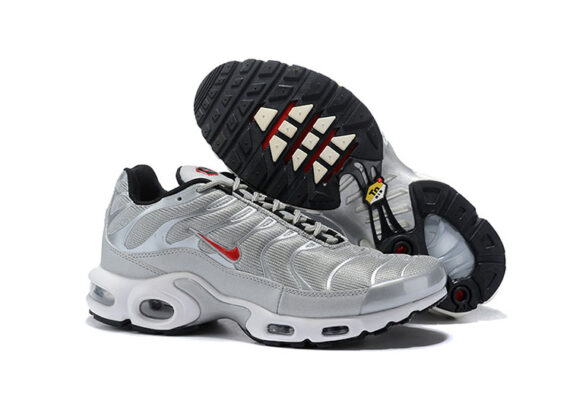 ⁦נעלי נייק-NIKE AIR MAX PLUS TN- LIGHT GRAY-RED LOGO⁩ – תמונה ⁦6⁩