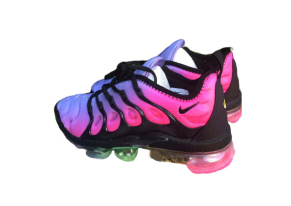 ⁦נעלי נייק-NIKE AIR MAX PLUS TN-PINK-BLACK-BLUE⁩ – תמונה ⁦4⁩