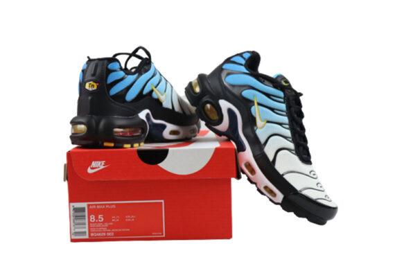 ⁦נעלי נייק-NIKE AIR MAX PLUS TN-WHITE-BLUE-BLACK⁩ – תמונה ⁦4⁩