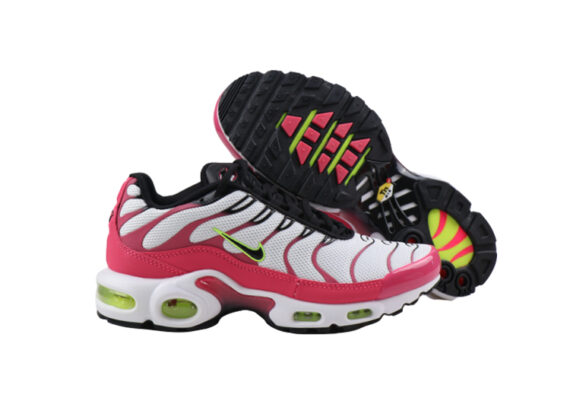 ⁦נעלי נייק-NIKE AIR MAX PLUS TN-PUNCH-WHITE-BLACK⁩ – תמונה ⁦4⁩