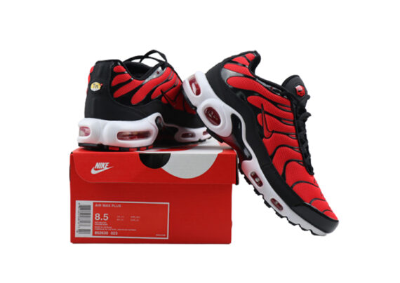 ⁦נעלי נייק-NIKE AIR MAX PLUS TN-WHITE-RED-BLACK⁩ – תמונה ⁦3⁩