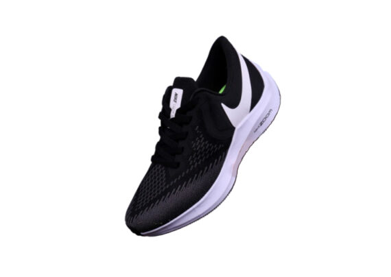 ⁦נעלי נייק-NIKE AIR ZOOM VOMERO W6-Black-White⁩ – תמונה ⁦5⁩