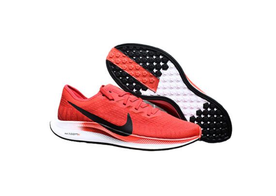 ⁦נעלי נייק-NIKE AIR ZOOM PEGASUS 36 - Red & White Logo⁩ – תמונה ⁦2⁩