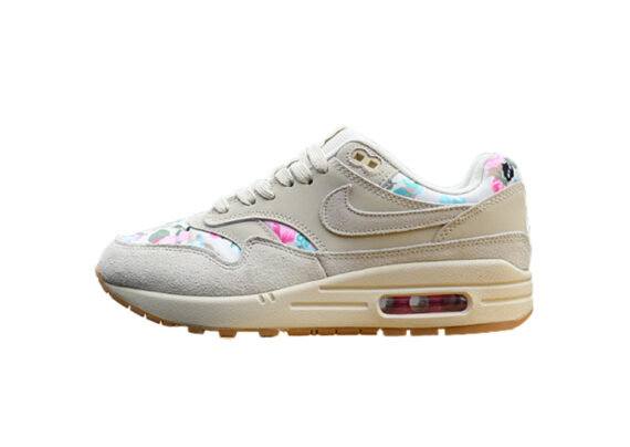 נעלי נייק-NIKE AIR MAX 2020-CREAM-PINK