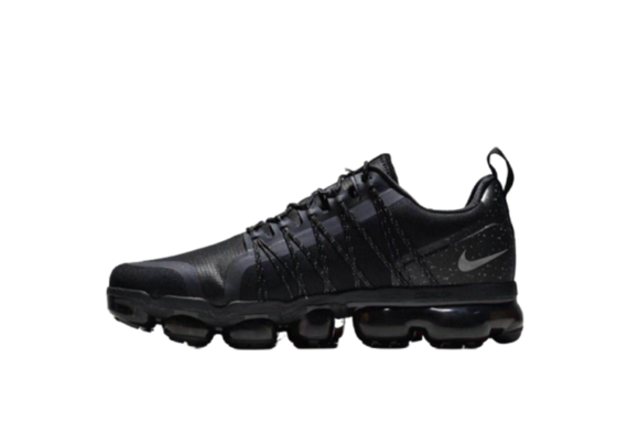 נעלי נייק-NIKE AIR VAPROMAX 2019 - BLACK - LOGO WHITE