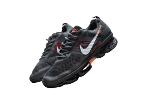 ⁦נעלי נייק-NIKE AIR VAPROMAX 2019 - BLACK - ORG - WHITE LOGO⁩ – תמונה ⁦2⁩