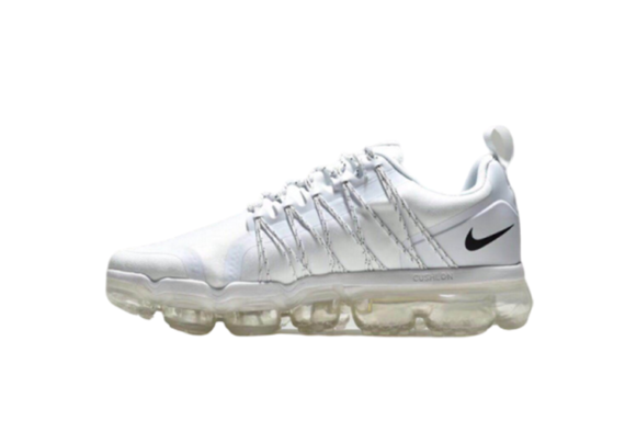 נעלי נייק-NIKE AIR VAPROMAX 2019 - FULL WHITE - BLACK LOGO