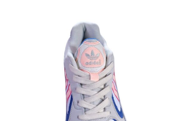 ⁦נעלי אדידס-ADIDAS YUNG-1 –  Light Pink & Blue⁩ – תמונה ⁦7⁩