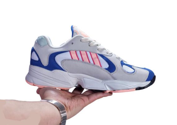 ⁦נעלי אדידס-ADIDAS YUNG-1 –  Light Pink & Blue⁩ – תמונה ⁦5⁩