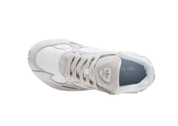 ⁦נעלי אדידס-ADIDAS YUNG-1 –  White - Light Gray⁩ – תמונה ⁦4⁩