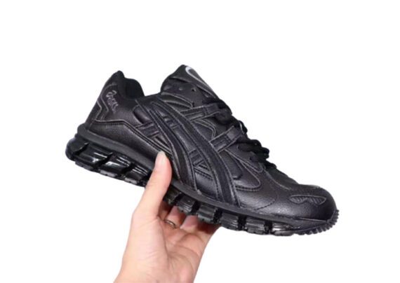 ⁦נעלי אסיקס-ASICS - All Black⁩ – תמונה ⁦3⁩