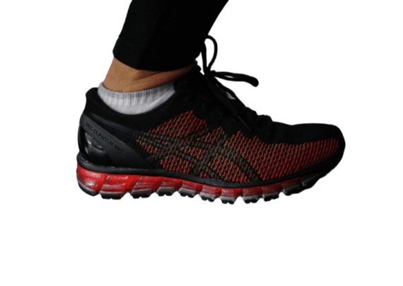 ⁦נעלי אסיקס-ASICS - Black & Red Body⁩ – תמונה ⁦4⁩