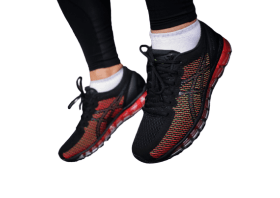 ⁦נעלי אסיקס-ASICS - Black & Red Body⁩ – תמונה ⁦6⁩