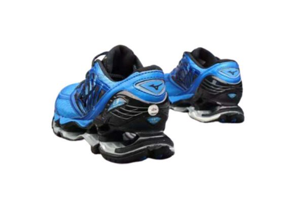 ⁦נעלי מיזונו-MIZUNO-Cornflower Blue & Black⁩ – תמונה ⁦4⁩