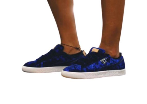 ⁦נעלי פומה- PUMA CLYDE x EXTRA BUTTER-Velvet Color Egyptian Blue⁩ – תמונה ⁦2⁩