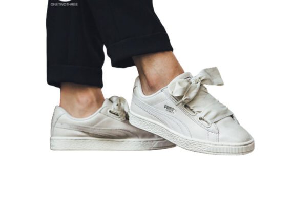 ⁦נעלי פומה- PUMA basket heart rihanna leather -Vista White⁩ – תמונה ⁦5⁩