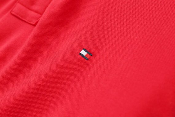 ⁦טומי הילפיגר-TOMMY POLO MEN'S TSHIRT - Red⁩ – תמונה ⁦12⁩