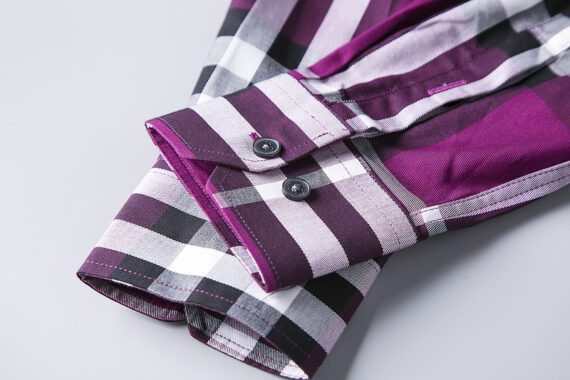 ⁦מעיל ברברי-BURBERRY BUTTON MEN - Medium Red Violet Mix⁩ – תמונה ⁦7⁩