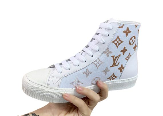 ⁦לואי ויטון - Louis Vuitton shoes - Link Water & Toast⁩ – תמונה ⁦4⁩