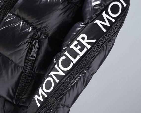 ⁦חליפה מונקלר-MONCLER SUIT - Black Russian⁩ – תמונה ⁦8⁩