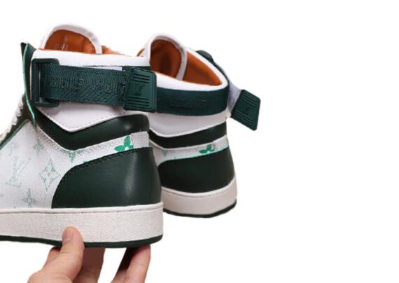 ⁦לואי ויטון - Louis Vuitton shoes - White & Racing Green⁩ – תמונה ⁦7⁩