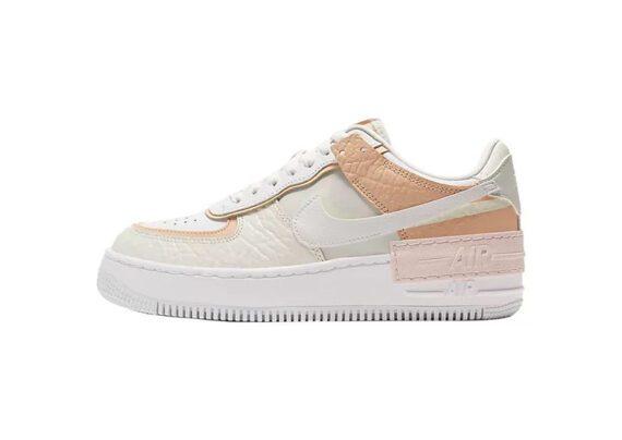 ⁦נעלי נייק -Nike Air Force 1 Sandy Beach-White⁩ – תמונה ⁦4⁩