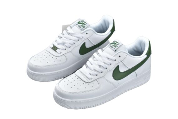 ⁦נעלי נייק-Nike Air Force 1 Low White Green⁩ – תמונה ⁦2⁩